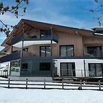 Apartment Bergzeit Right On The Slope